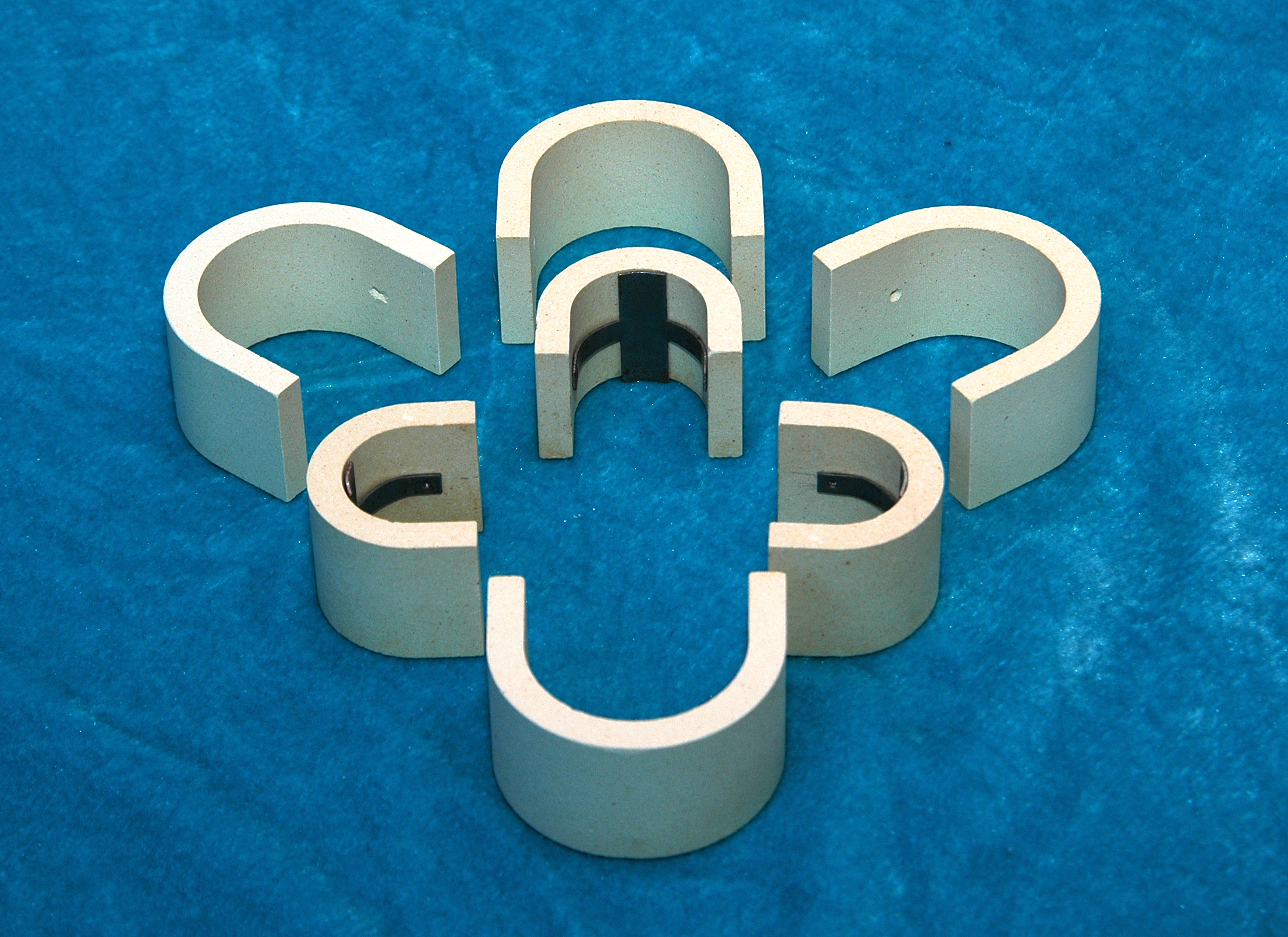 C-Shaped Open Ceramic Runner...