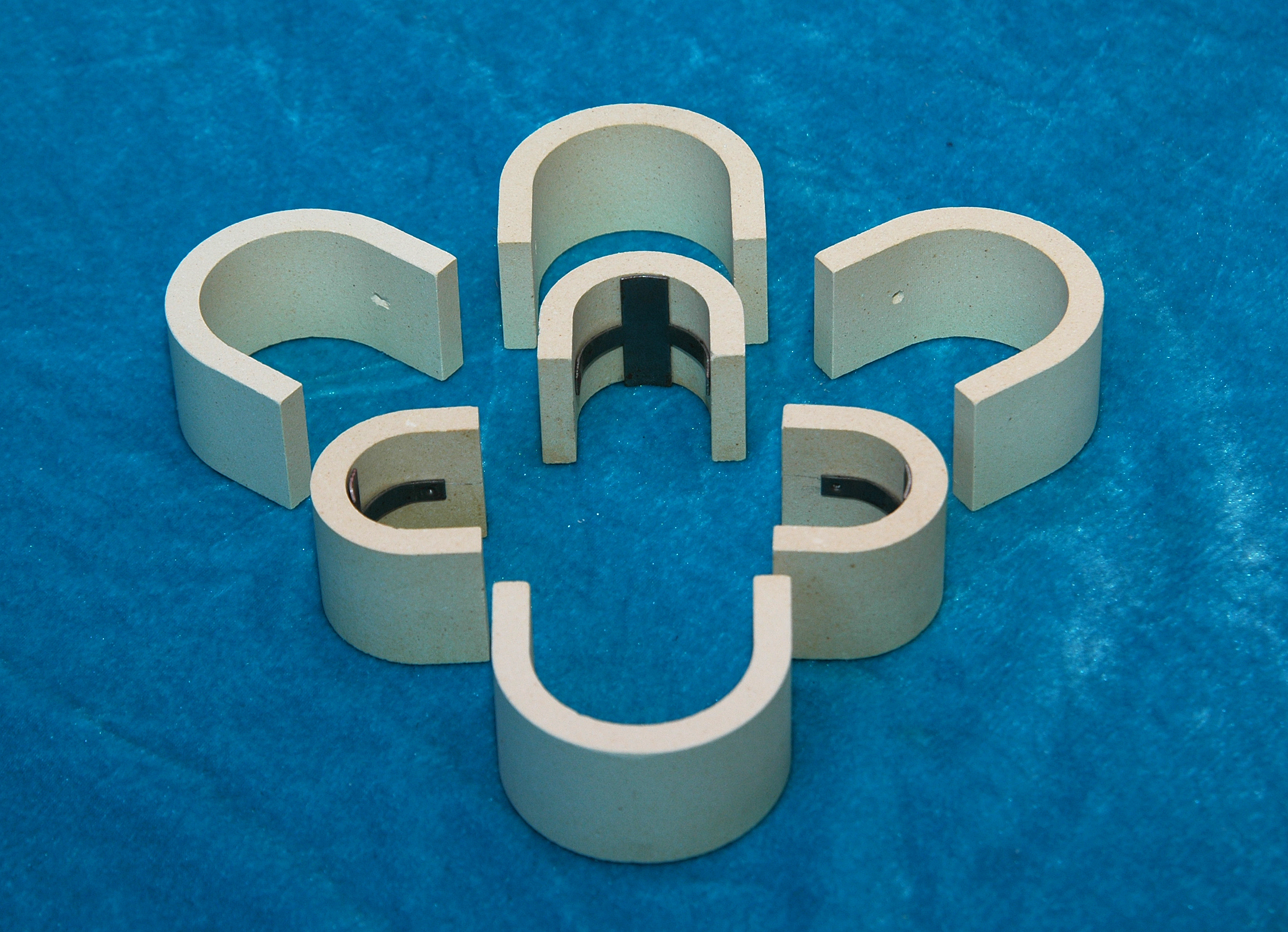 C-Shaped Open Ceramic Runner...