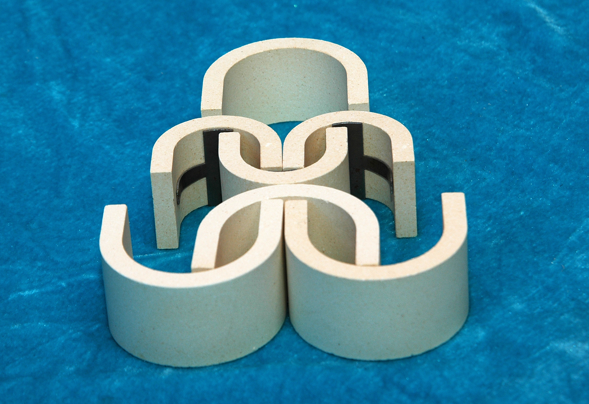 C-Shaped Open Ceramic Runner...
