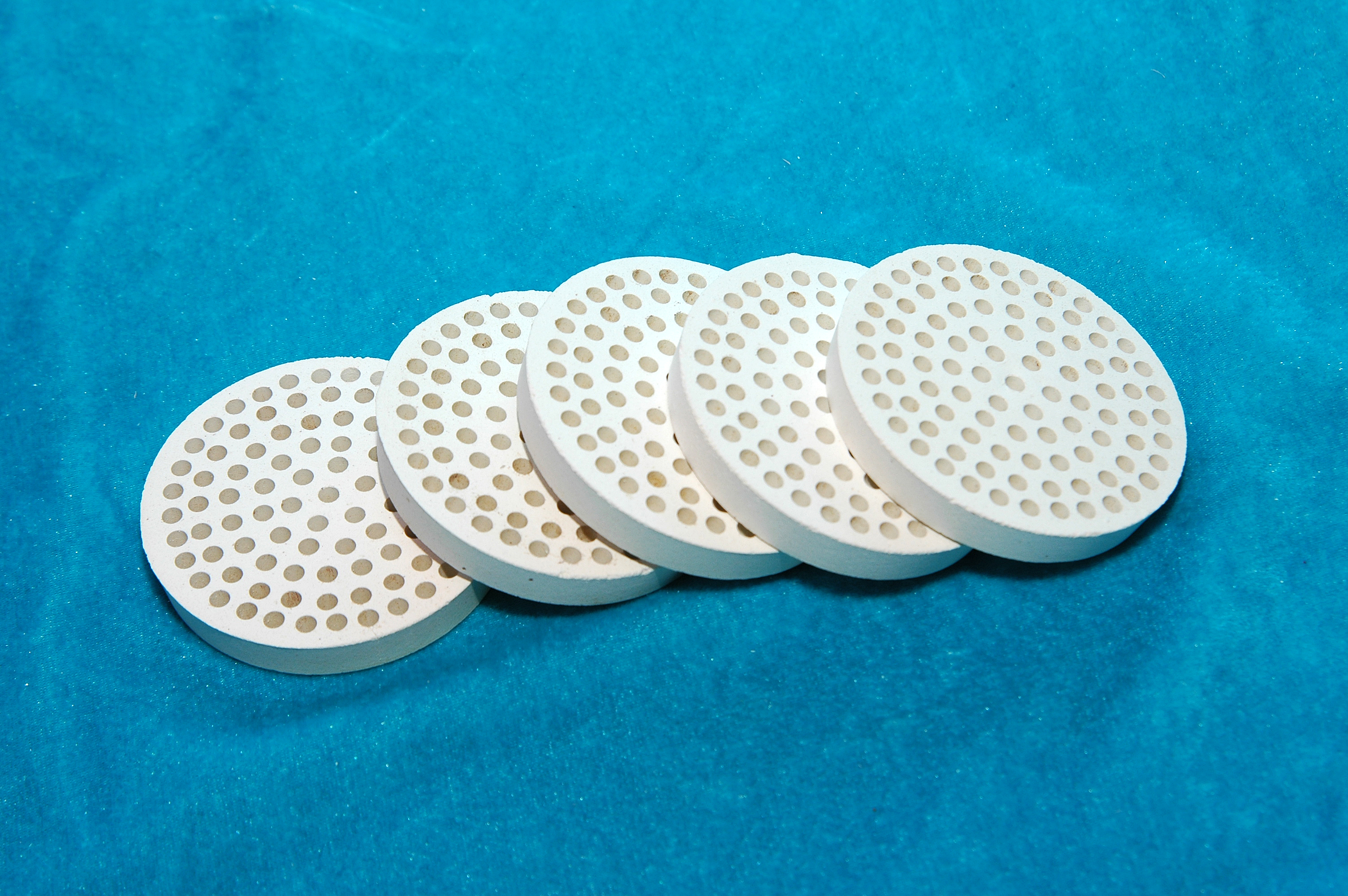 锥形陶瓷浇口杯