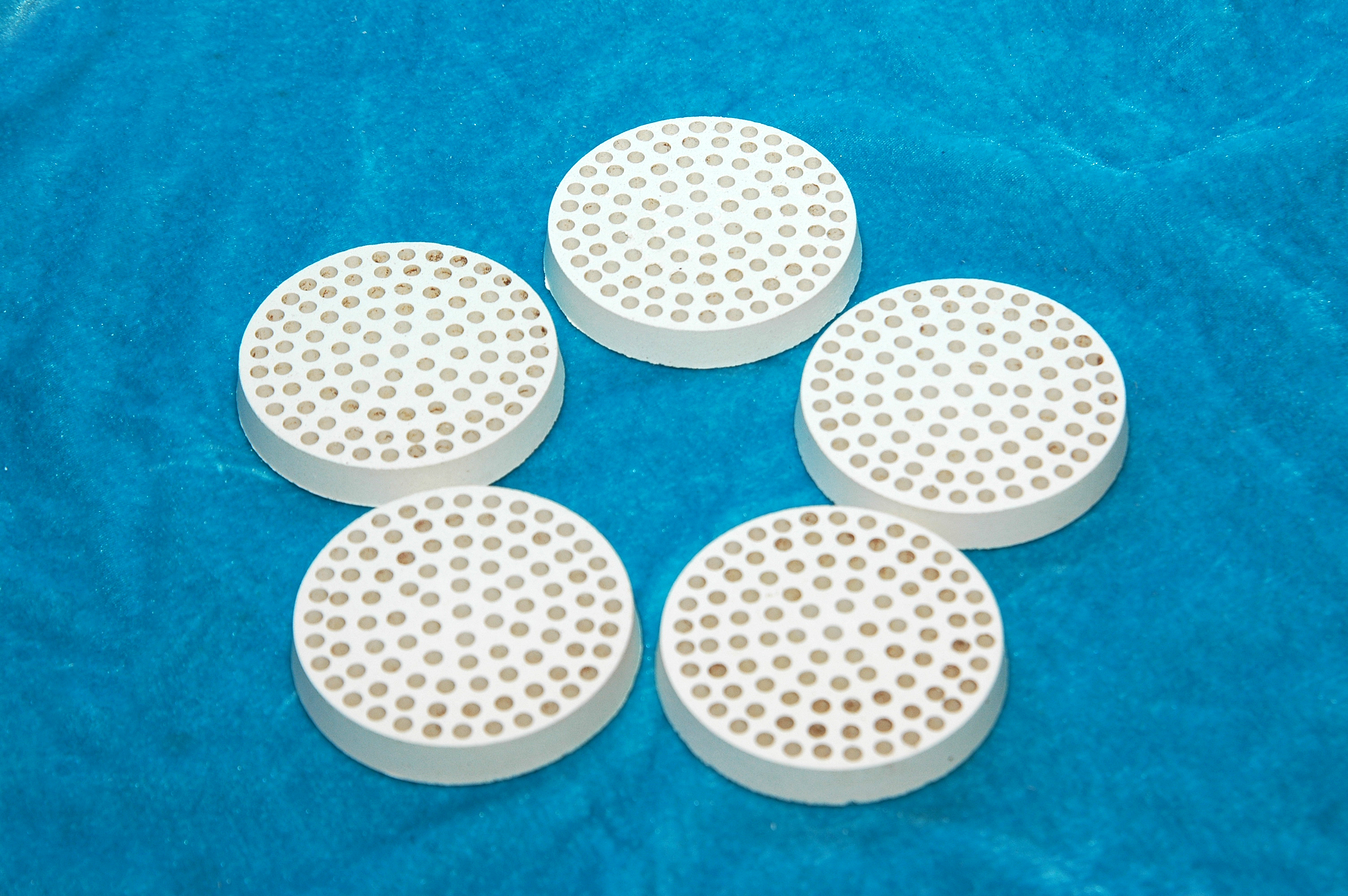 直孔陶瓷过滤片